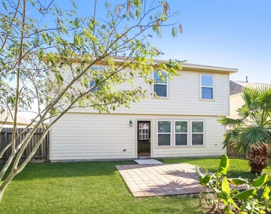 7819 Adonis Avenue - Photo Thumbnail 13