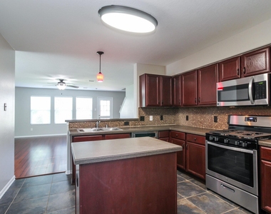 7819 Adonis Avenue - Photo Thumbnail 6