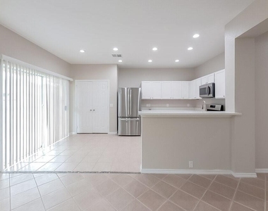 26138 Flinton Drive - Photo Thumbnail 3