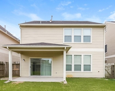 26138 Flinton Drive - Photo Thumbnail 15
