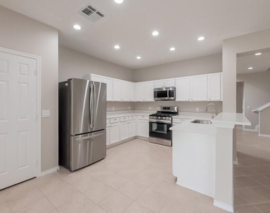 26138 Flinton Drive - Photo Thumbnail 4