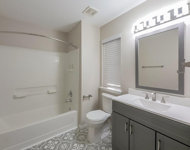 26138 Flinton Drive - Photo Thumbnail 13