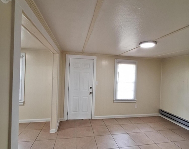 4065 Coquina Avenue - Photo Thumbnail 3