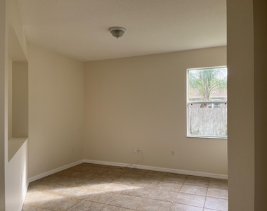 437 Pasto Circle Sw - Photo Thumbnail 7