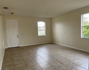 437 Pasto Circle Sw - Photo Thumbnail 2