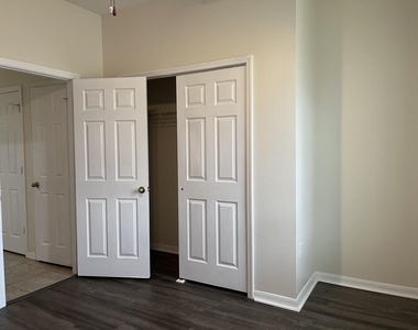 437 Pasto Circle Sw - Photo Thumbnail 24