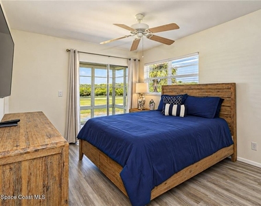 73 Royal Oak Court - Photo Thumbnail 9