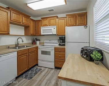 73 Royal Oak Court - Photo Thumbnail 5