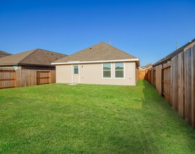 18438 Running Shadow Court - Photo Thumbnail 13