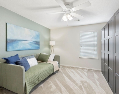 13600 Breton Ridge Street - Photo Thumbnail 20