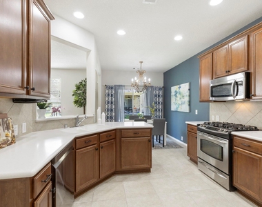 13600 Breton Ridge Street - Photo Thumbnail 7