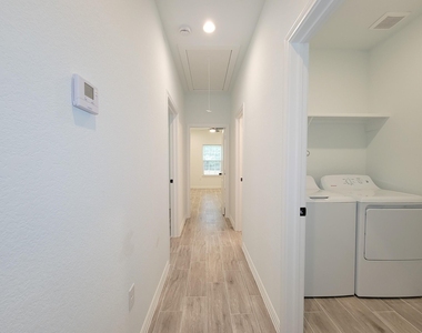11849 Nelwood Street - Photo Thumbnail 24