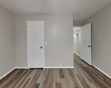 17534 S Summit Canyon Drive - Photo Thumbnail 14
