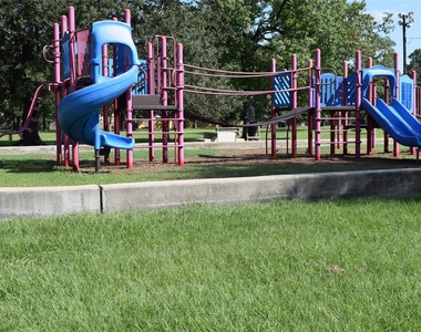 9100 Dodson St - Photo Thumbnail 9