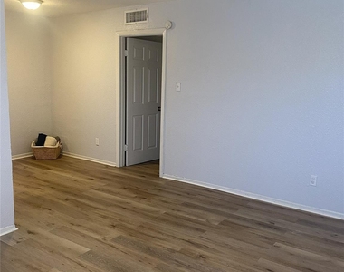 9100 Dodson St - Photo Thumbnail 2