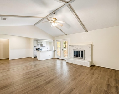 3803 Black Crickett Court - Photo Thumbnail 8