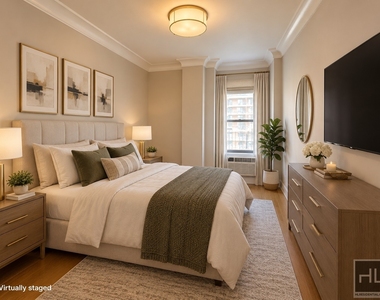 West 97th Street - Photo Thumbnail 3