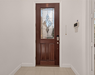 105 Sundown Ridge Place - Photo Thumbnail 3