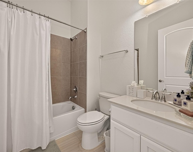 105 Sundown Ridge Place - Photo Thumbnail 6