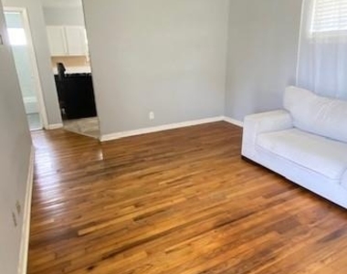 222 Caplin Street - Photo Thumbnail 1