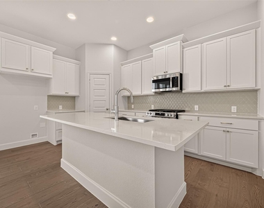 29937 Stony Forest Drive - Photo Thumbnail 17