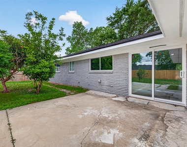 11903 Atwell Drive - Photo Thumbnail 43
