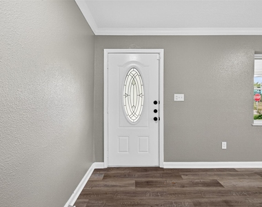 11903 Atwell Drive - Photo Thumbnail 6