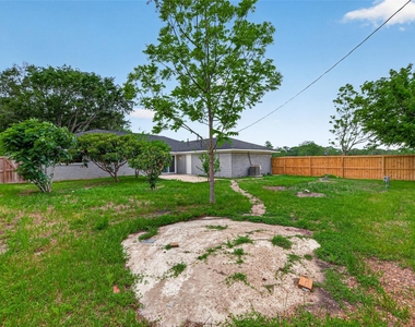11903 Atwell Drive - Photo Thumbnail 40
