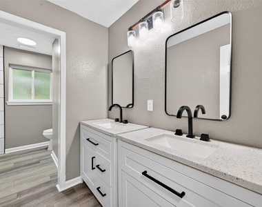 11903 Atwell Drive - Photo Thumbnail 8