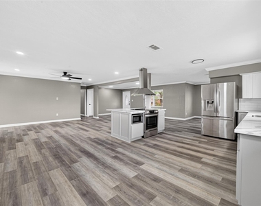 11903 Atwell Drive - Photo Thumbnail 19