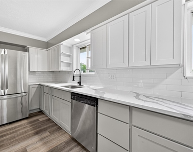 11903 Atwell Drive - Photo Thumbnail 32