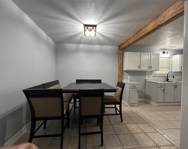 12002 Palmway Street - Photo Thumbnail 3