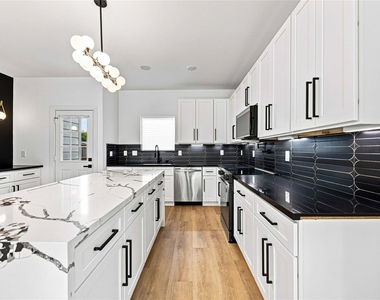 7969 Ritz Street - Photo Thumbnail 8