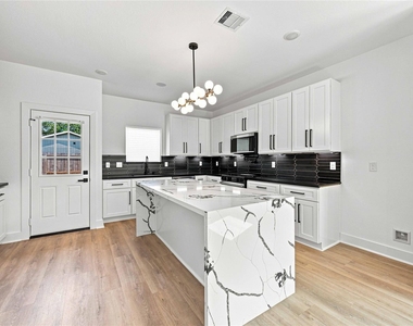 7969 Ritz Street - Photo Thumbnail 7