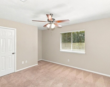 31107 Perlican Drive - Photo Thumbnail 12