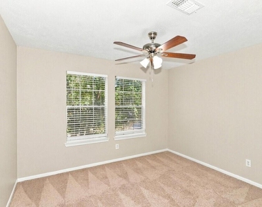 31107 Perlican Drive - Photo Thumbnail 11