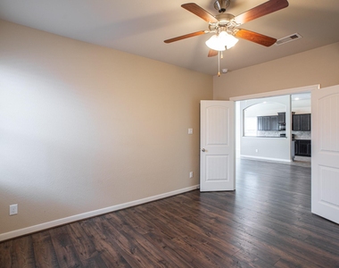 99 W Wading Pond Circle - Photo Thumbnail 26