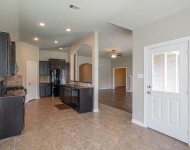 99 W Wading Pond Circle - Photo Thumbnail 19