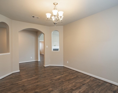 99 W Wading Pond Circle - Photo Thumbnail 6