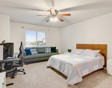 13306 Lilac Breeze Court - Photo Thumbnail 25
