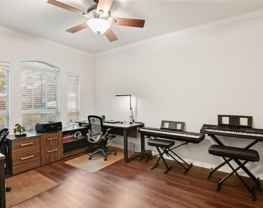 13306 Lilac Breeze Court - Photo Thumbnail 5