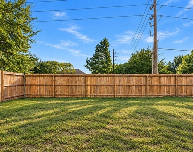 16111 Wisteria Hill Street - Photo Thumbnail 48