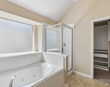 3414 Nottingham Lane - Photo Thumbnail 12