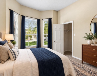 3414 Nottingham Lane - Photo Thumbnail 13