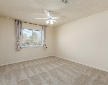 20357 Fieldtree Drive - Photo Thumbnail 15