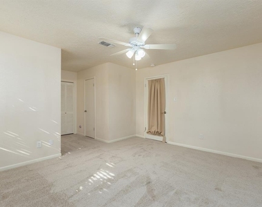 20357 Fieldtree Drive - Photo Thumbnail 10