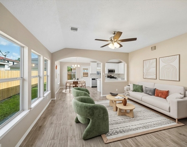 1523 Blossom Lane - Photo Thumbnail 4