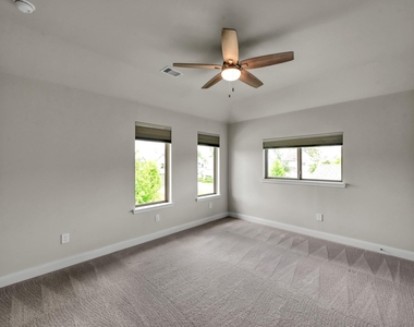 550 Chestnut Reef Court - Photo Thumbnail 33