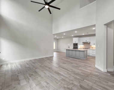 550 Chestnut Reef Court - Photo Thumbnail 7