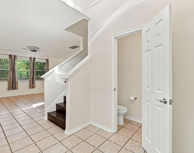 142 N Camellia Grove Circle - Photo Thumbnail 4
